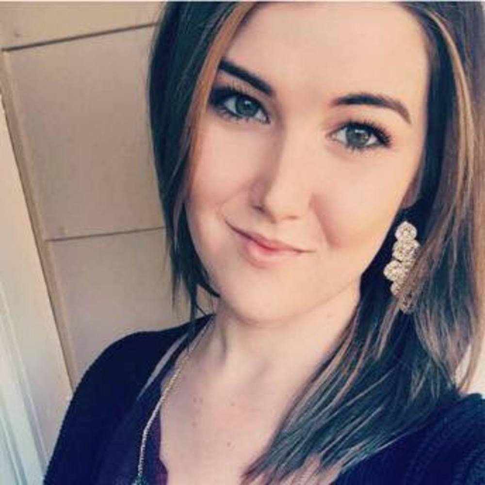 Meet your Posher, Stephanie