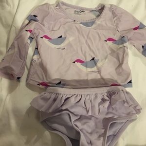Gap two piece rash guard swimsuit