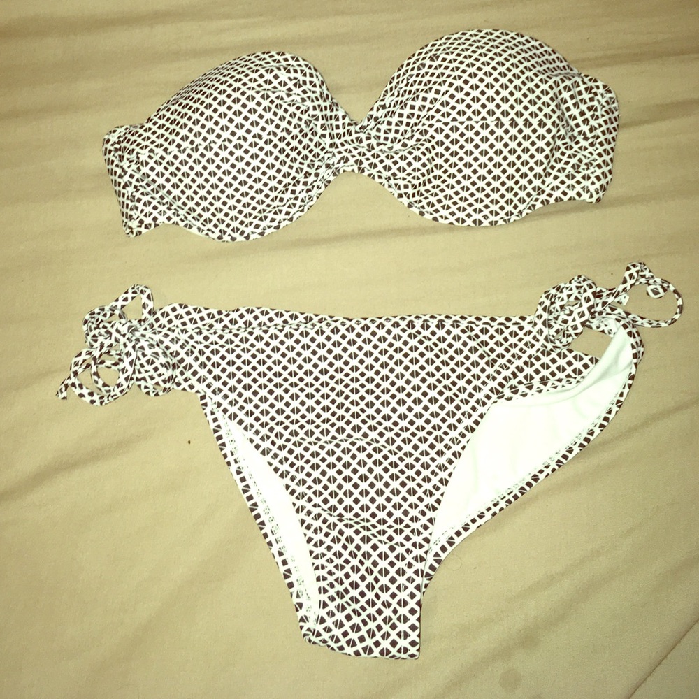 ☀️2 Piece Strapless Bikini ☀️