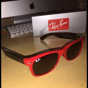 Ray Ban Wayfarer RB 2132 Red/Brown 52mm