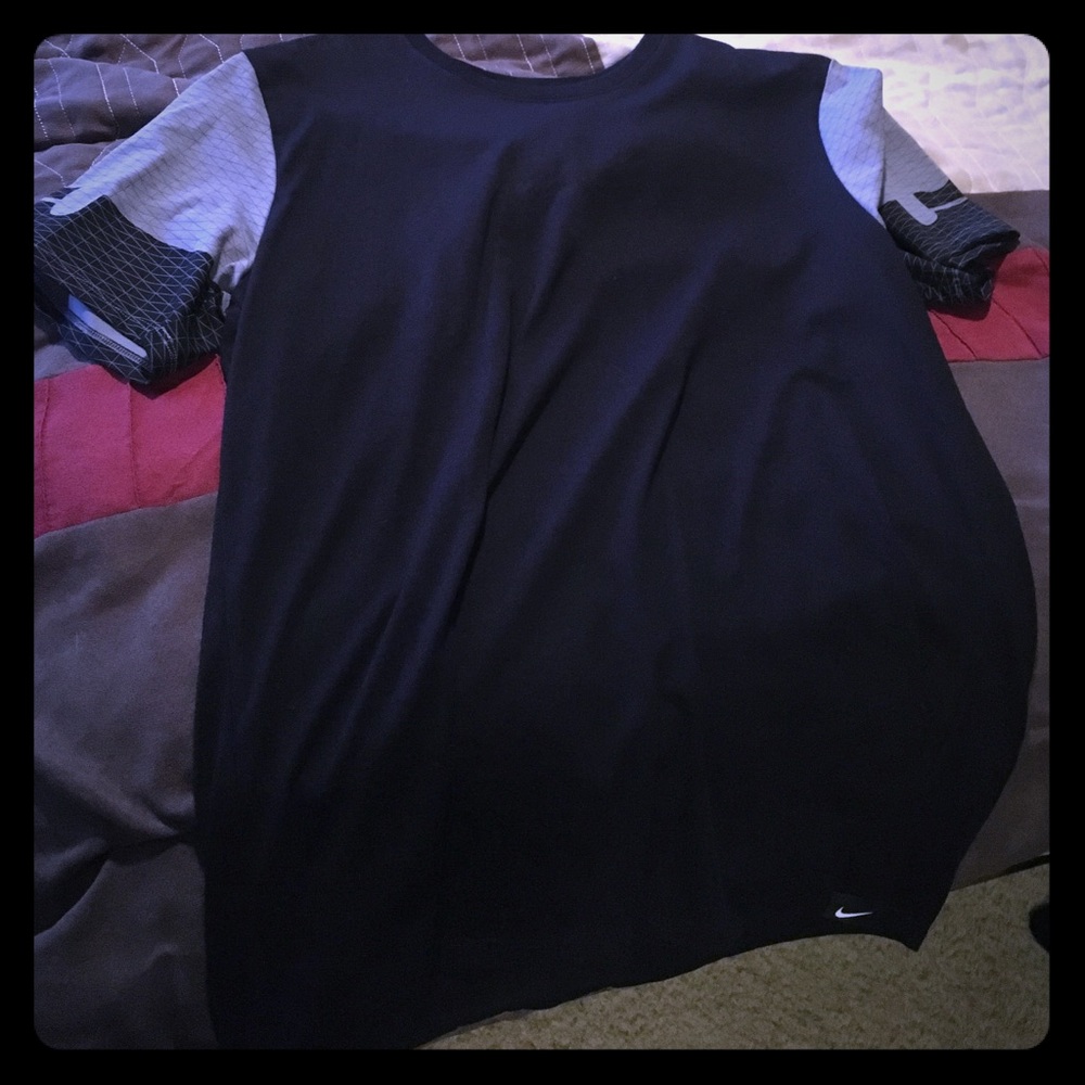 Lebron James Nike Tshirt