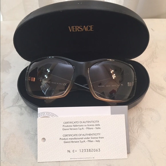 SOLD!!! Versace Medusa Ombré Style sunglasses - Picture 2 of 4