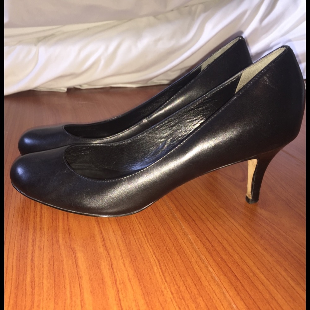 Cole Haan Air Talia mid pump heels