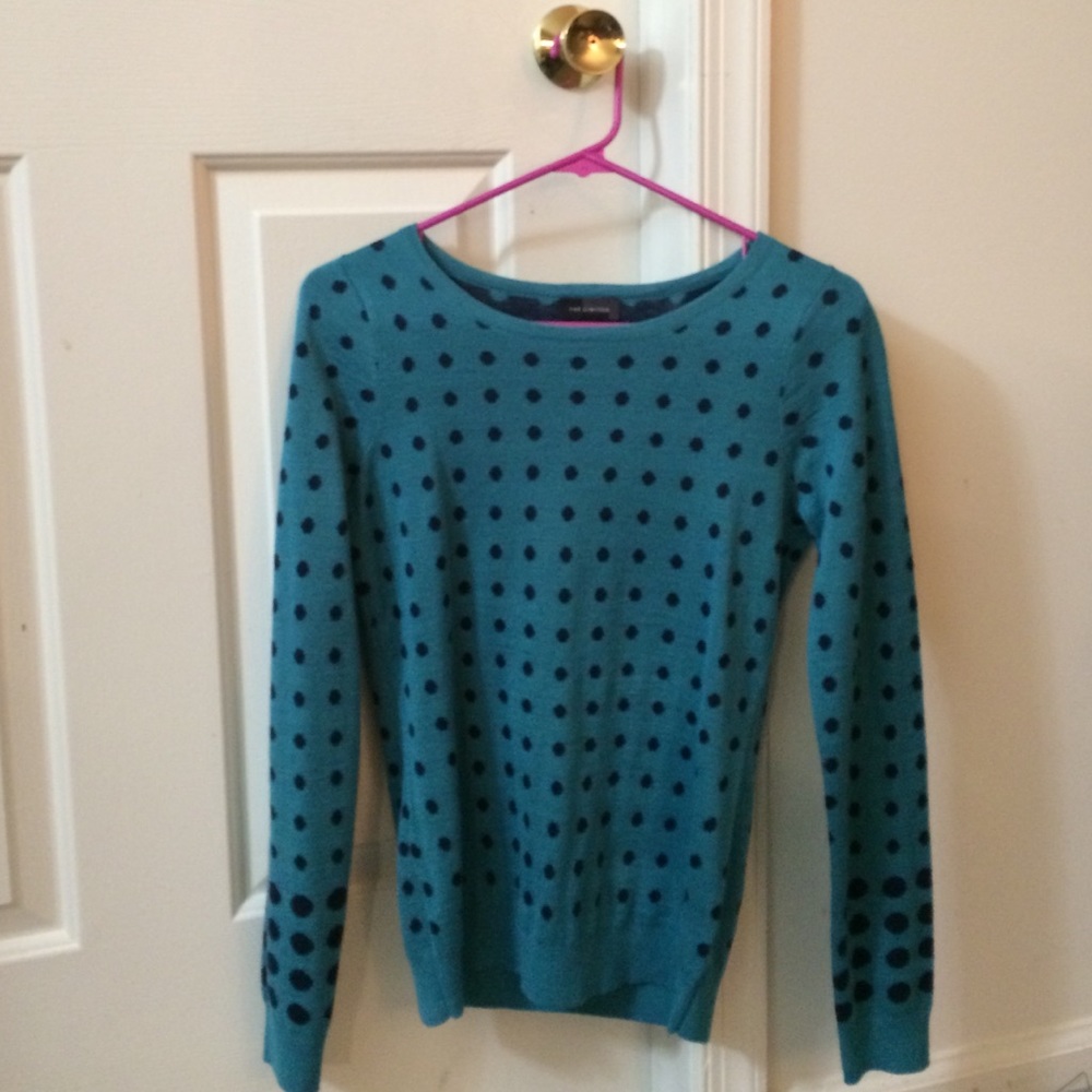 THE LIMITED SWEATER!!