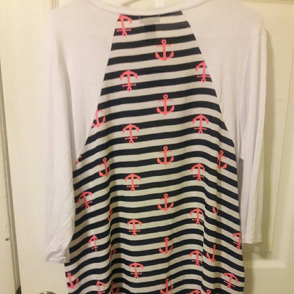 Nautical Hi Low 3/4 sleeve T / cover
