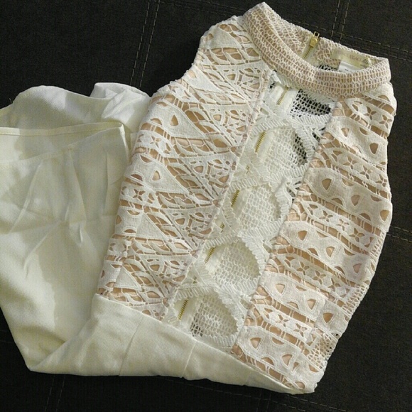 Sleeveless Romper - Picture 4 of 8