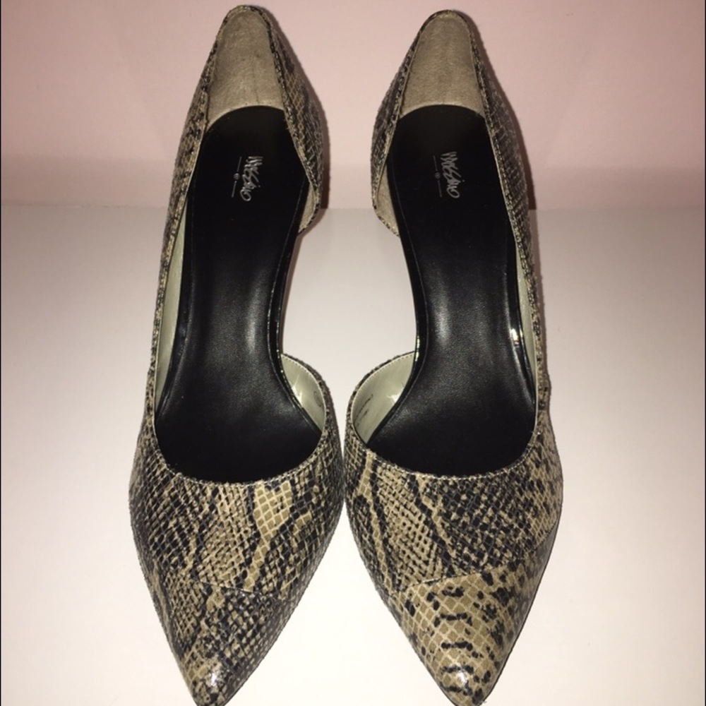 Mossimo Snake Skin Pumps