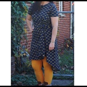 Lularoe Carly & Leggings - WILL SEPARATE
