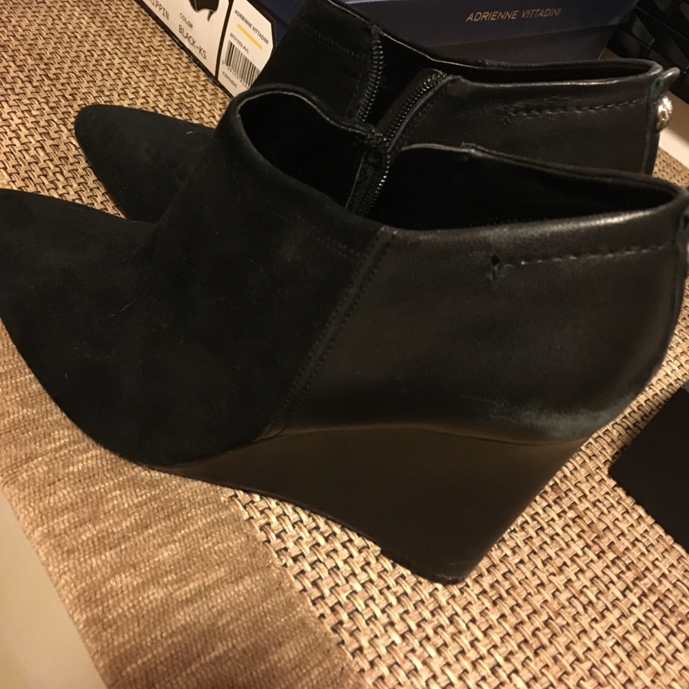 Vince Camuto wedges