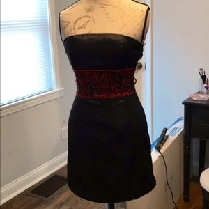 Black and red mini oriental strapless dress