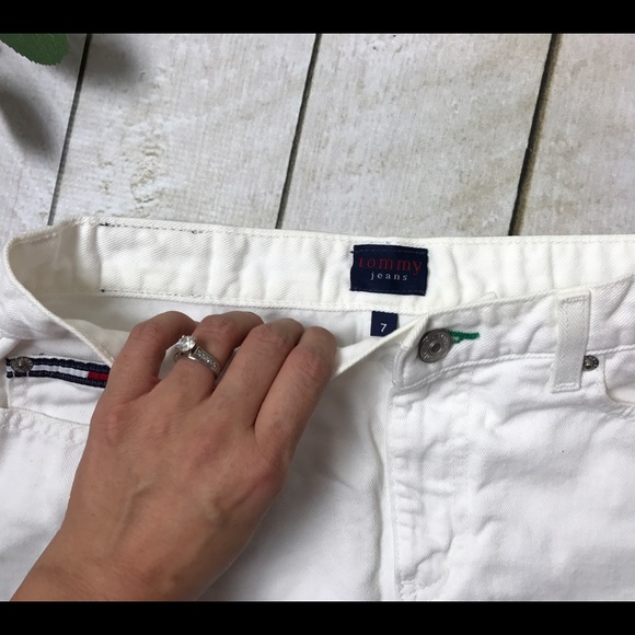 Tommy Hilfiger white jean skirt - Picture 3 of 3