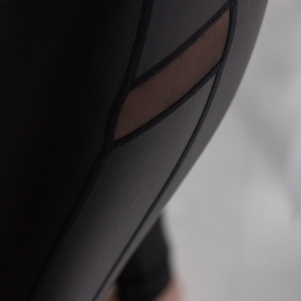 MidtownMatte Workout Pant *LAST 1! - Picture 5 of 8