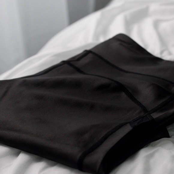 MidtownMatte Workout Pant *LAST 1! - Picture 6 of 8