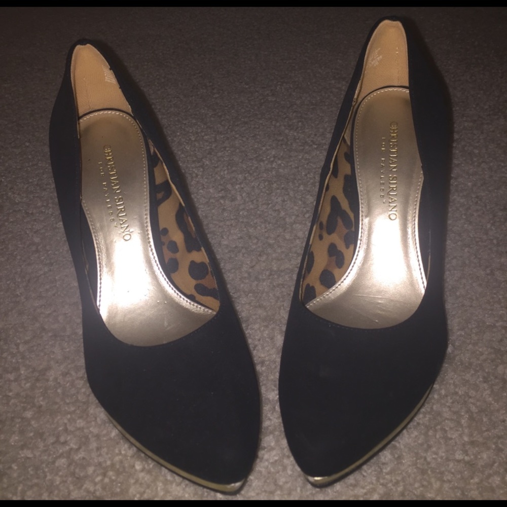 Black and Gold heels