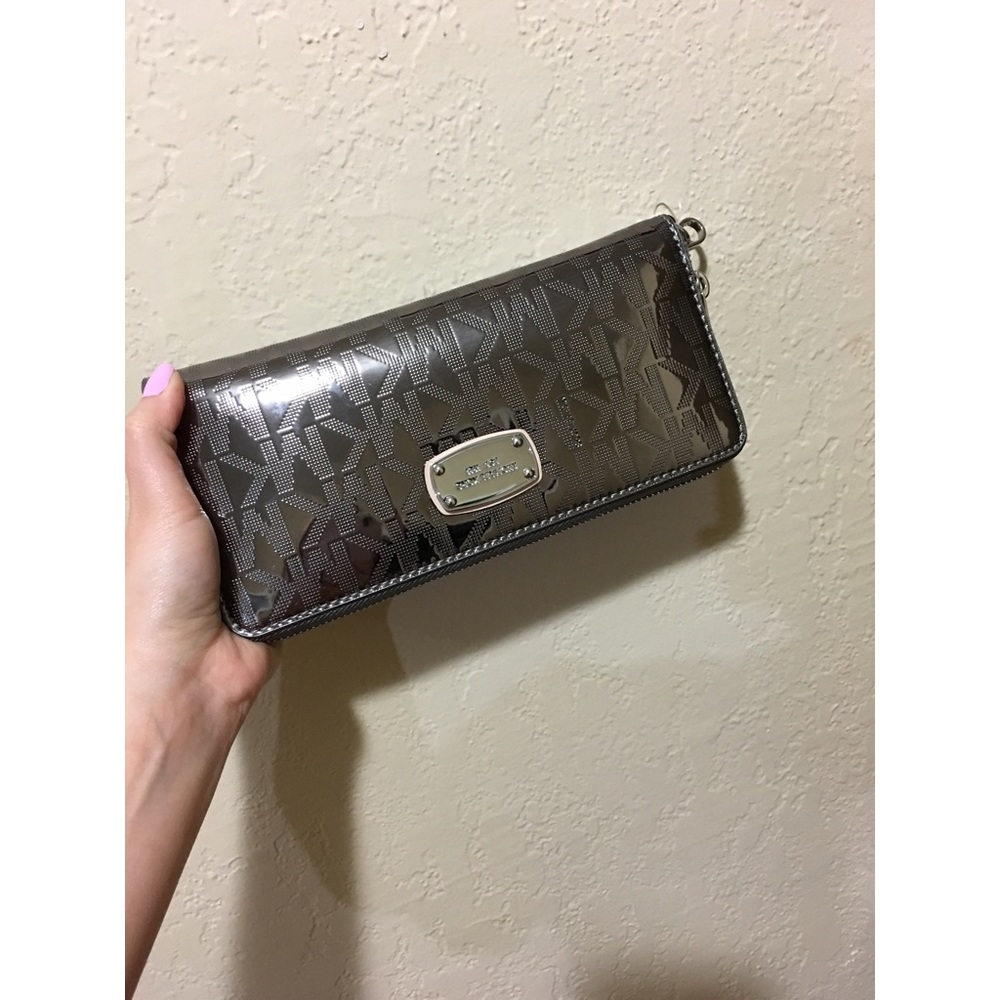 Michael Kors wallet 👛🌸