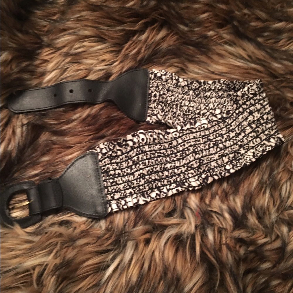 Ted baker black and white belt .