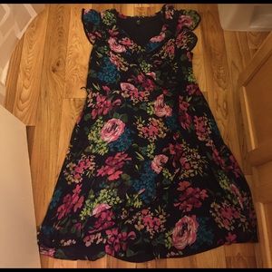 **FINAL SALE, NO OFFERS** Beautiful Dress