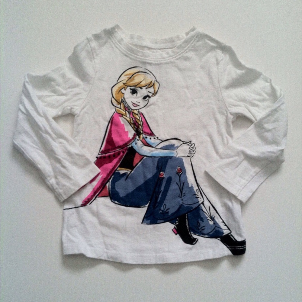 ❄️ Old Navy Disney Collection "Anna" Shirt❄️