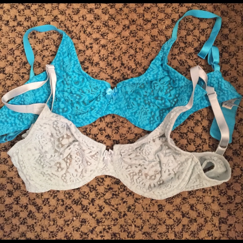 34c Wacoal bras RESERVED