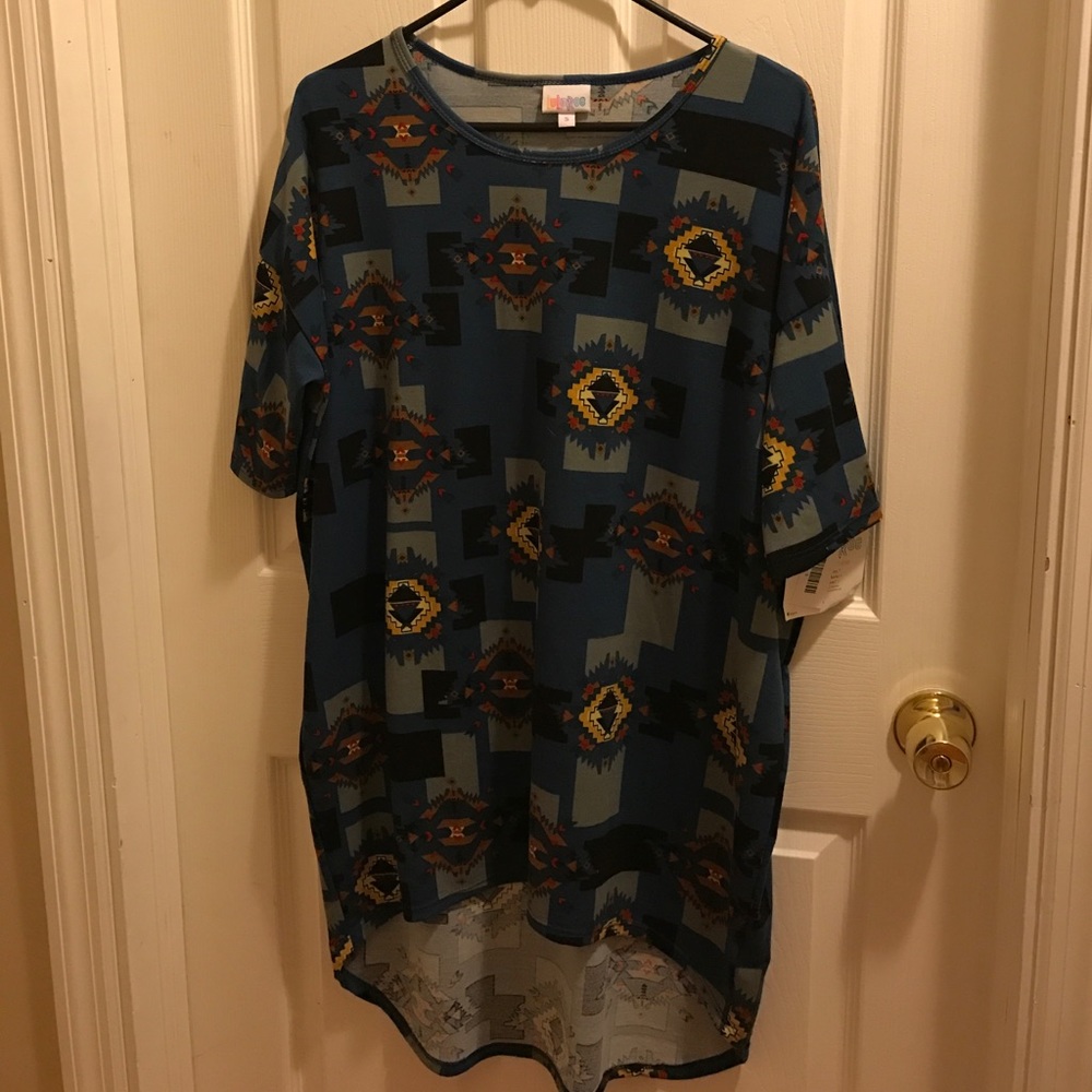 LulaRoe Irma top size Small Aztec Print!!