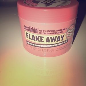 Soap & Glory Flake Away Body Scrub