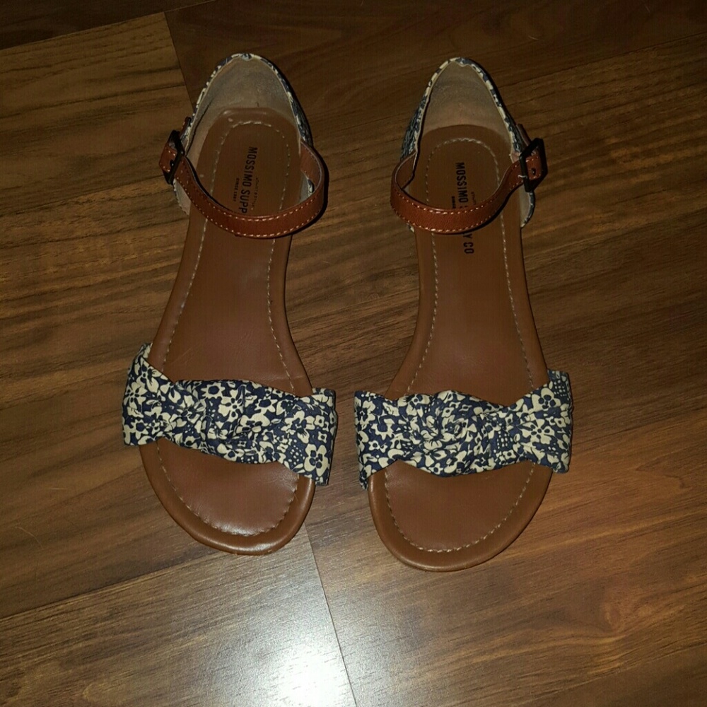 Navy and cream floral sandals