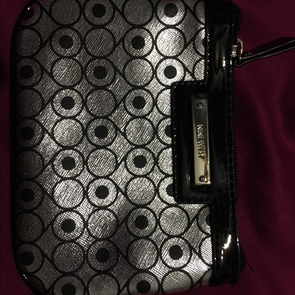 Nine West Wristlet