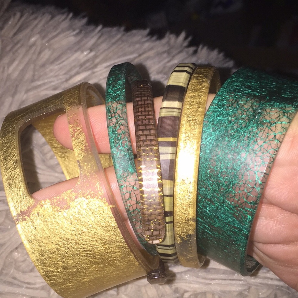 Cuffs and Skinnies
