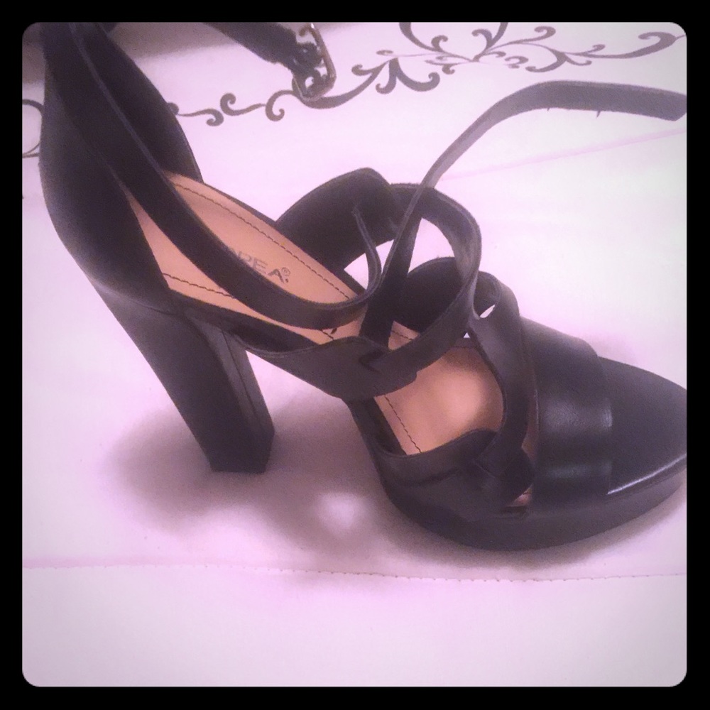 Beautiful Leather shoes