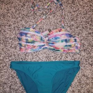 just like new target bikini! Removable straps!