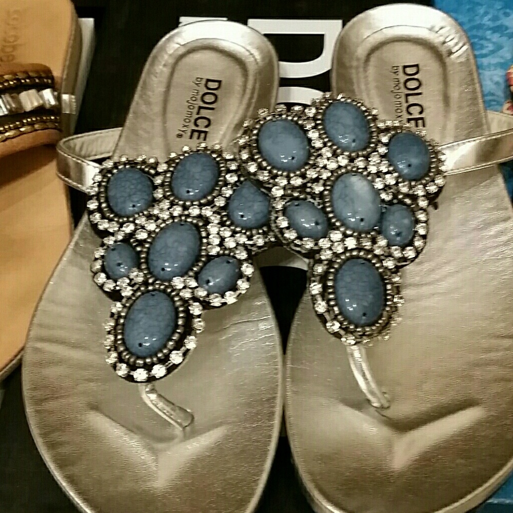 Dolce by Mojo Moxy sandals