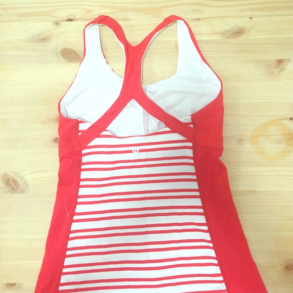 NWOT red/white striped lululemon athletica tank - Picture 2 of 2