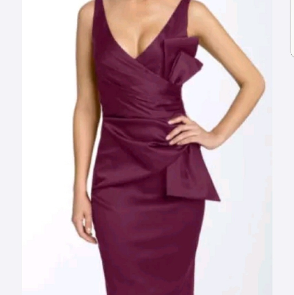 NWOT Maggy London cocktail  dress with side bow