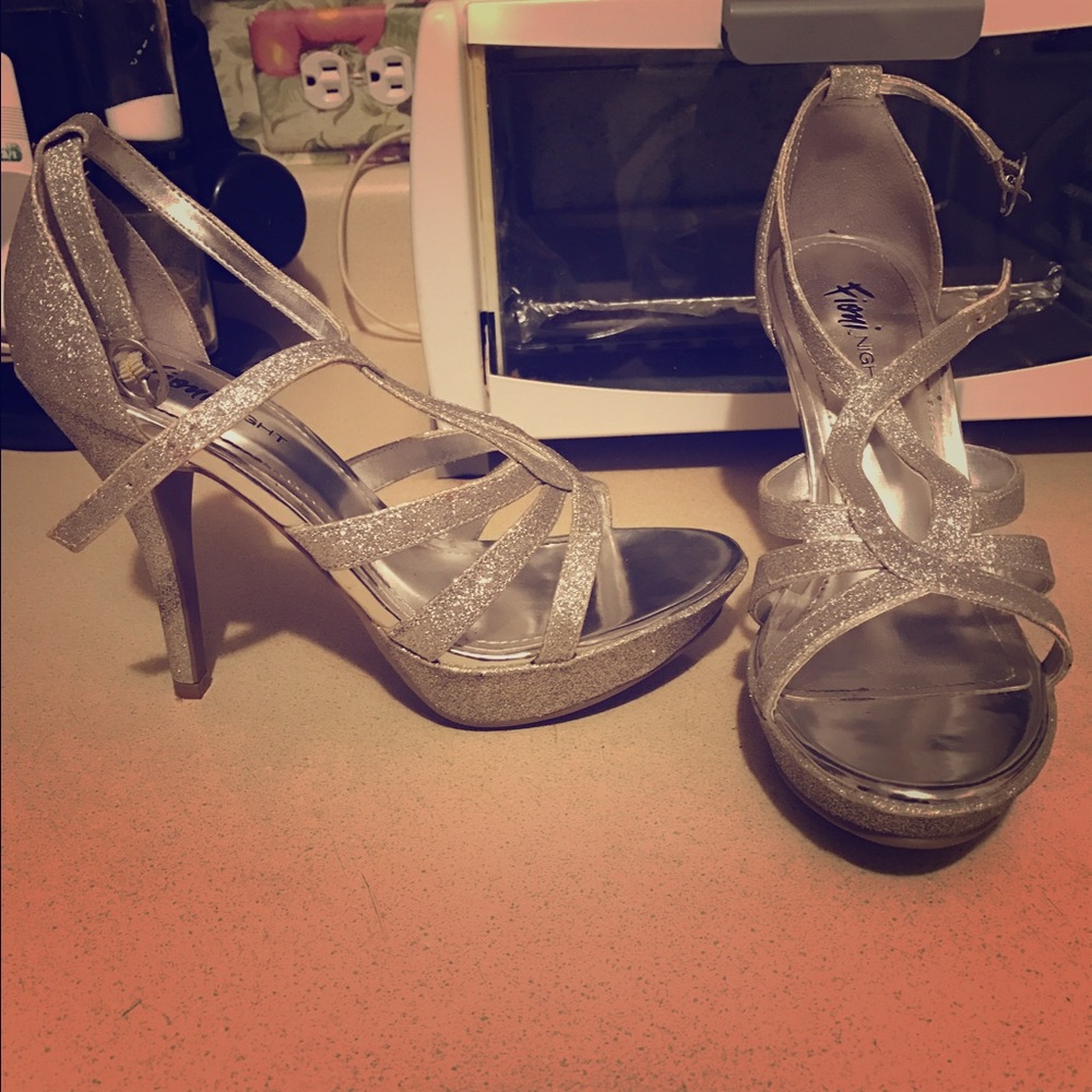 Glitter Silver heels