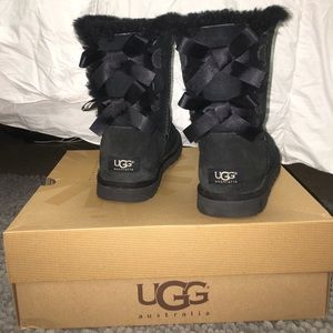 🖤Black Bailey Bow UGG Boots🖤