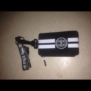 victoria secret lanyard and wallet