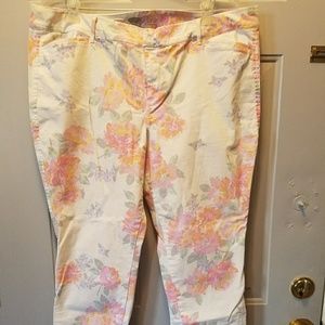 Old Navy pixie floral pants