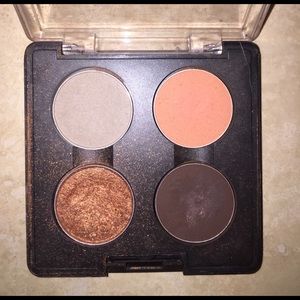 MAC Eye Shadow Palette