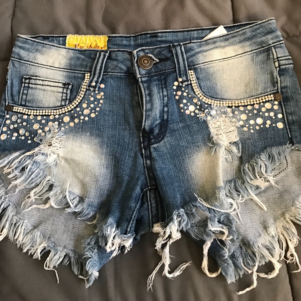 Machine destroyed bling jean denim shorts