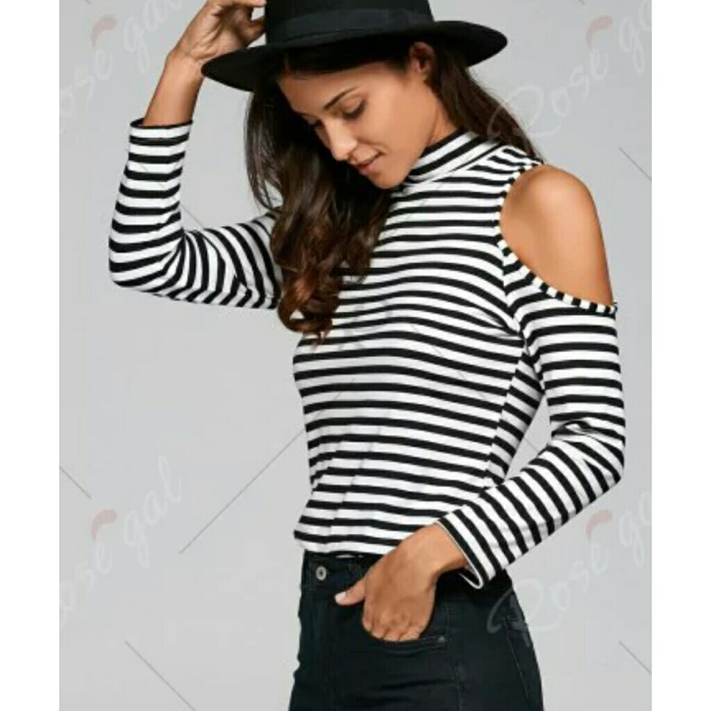 Striped cold shoulder top - Picture 2 of 4