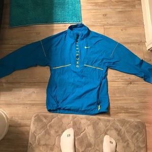 Nike windbreaker