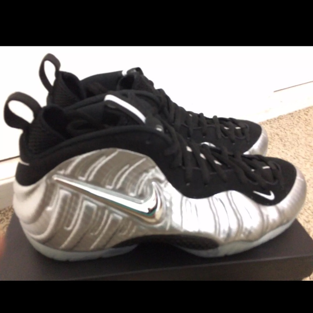 Foamposite pro silver surfer size 12
