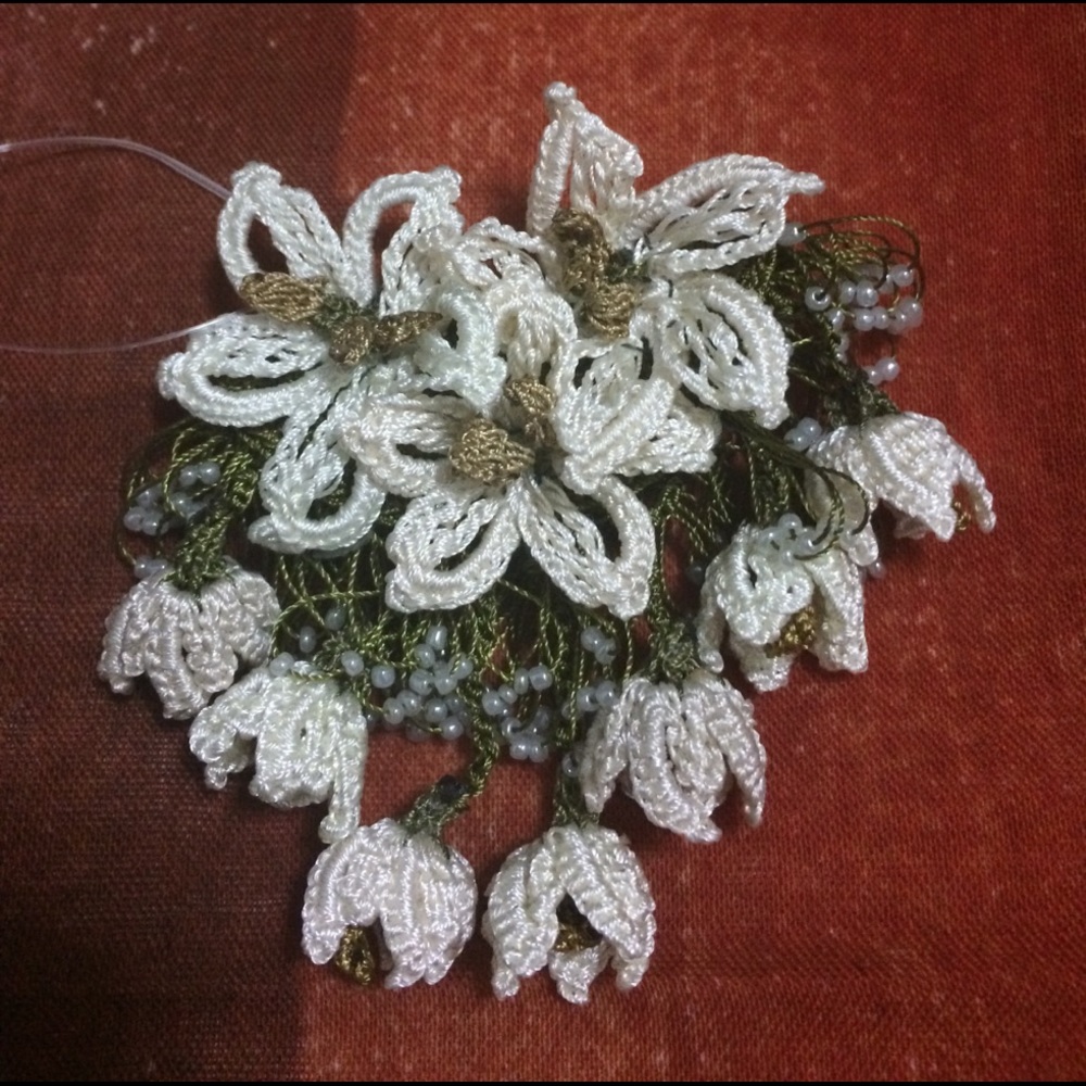 Flower Brooch Pin