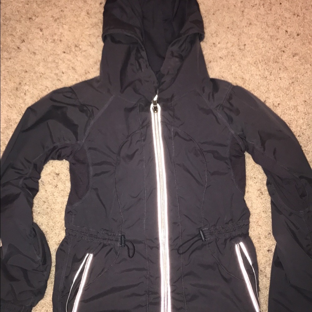 lululemon jacket