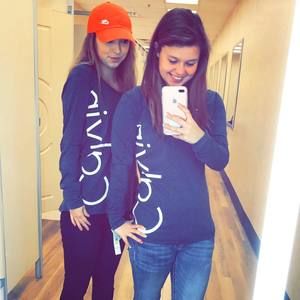 Meet your Posher, Adrienne