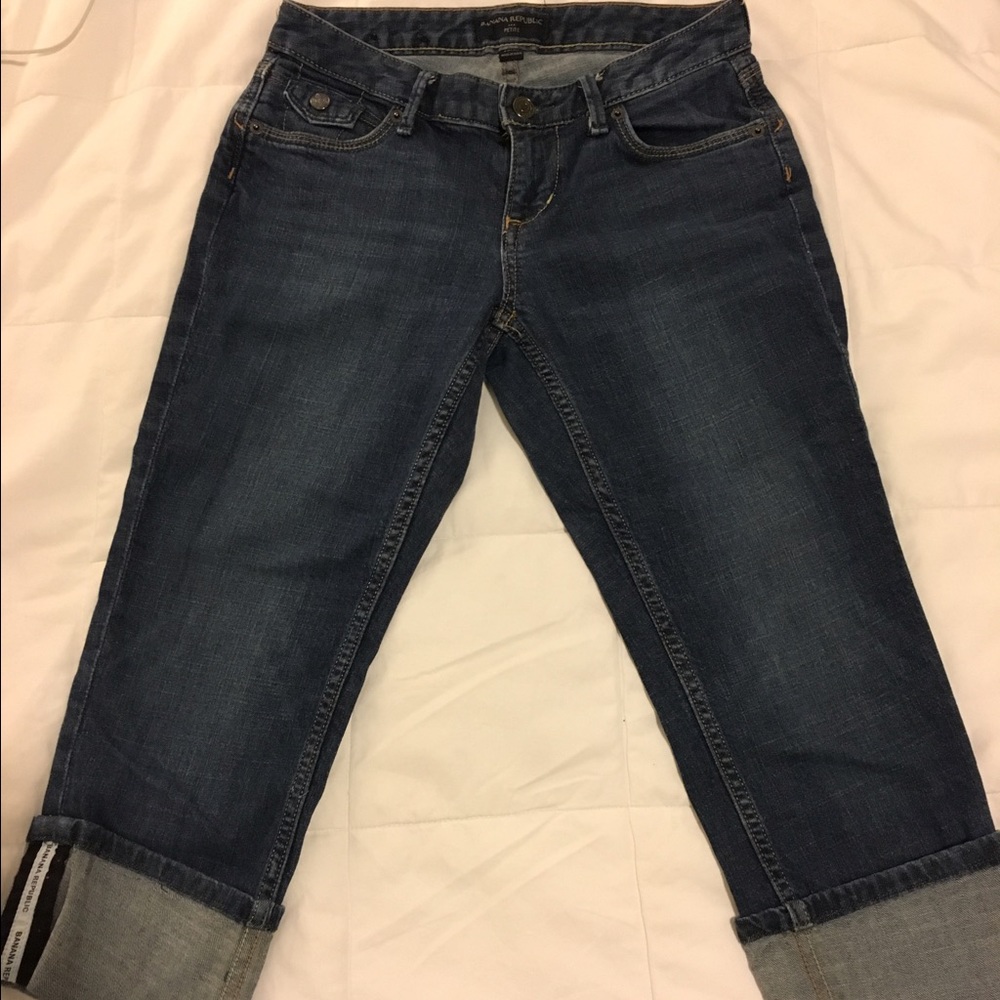 Banana Republic denim capris.
