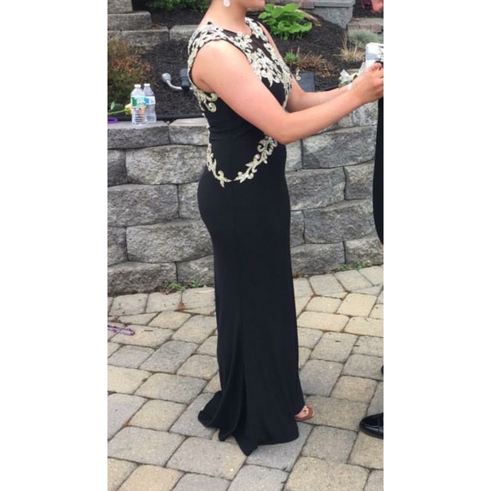 Prom dress - Picture 4 of 4
