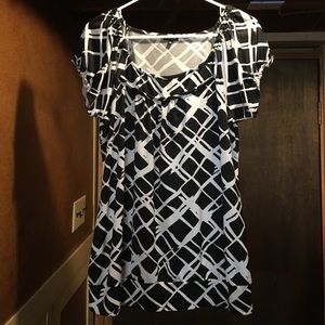 Super Cute Maurice's Black and White Top