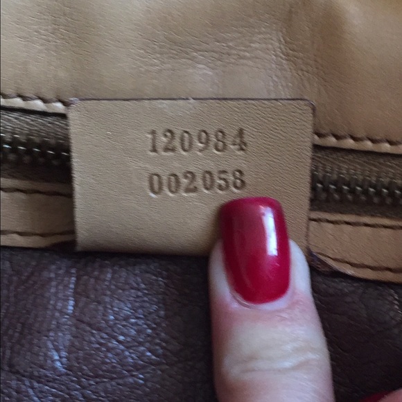 GUCCI Small Chain Satchel Beige! - Picture 4 of 4