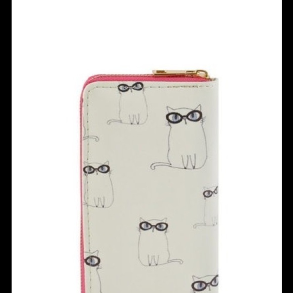 ✳️ Adorable Kitty Cat in Glasses Wallet.
